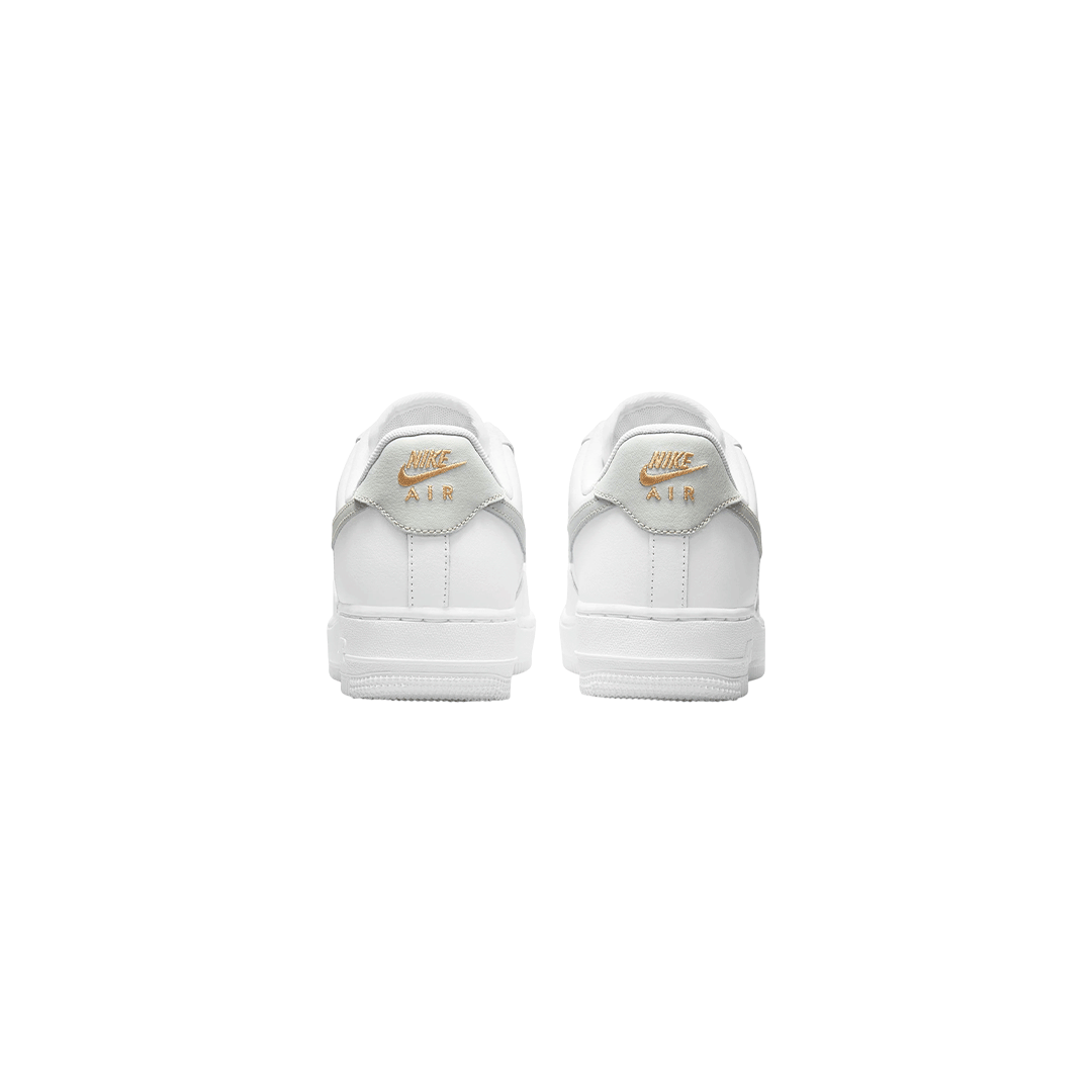 Nike Air Force 1 Low 07 Essential "White"