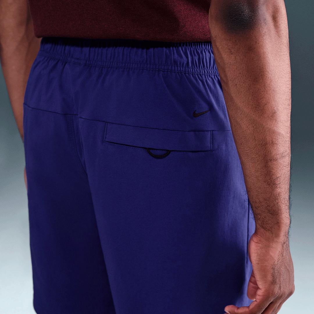 Short "Nike Tech Woven"