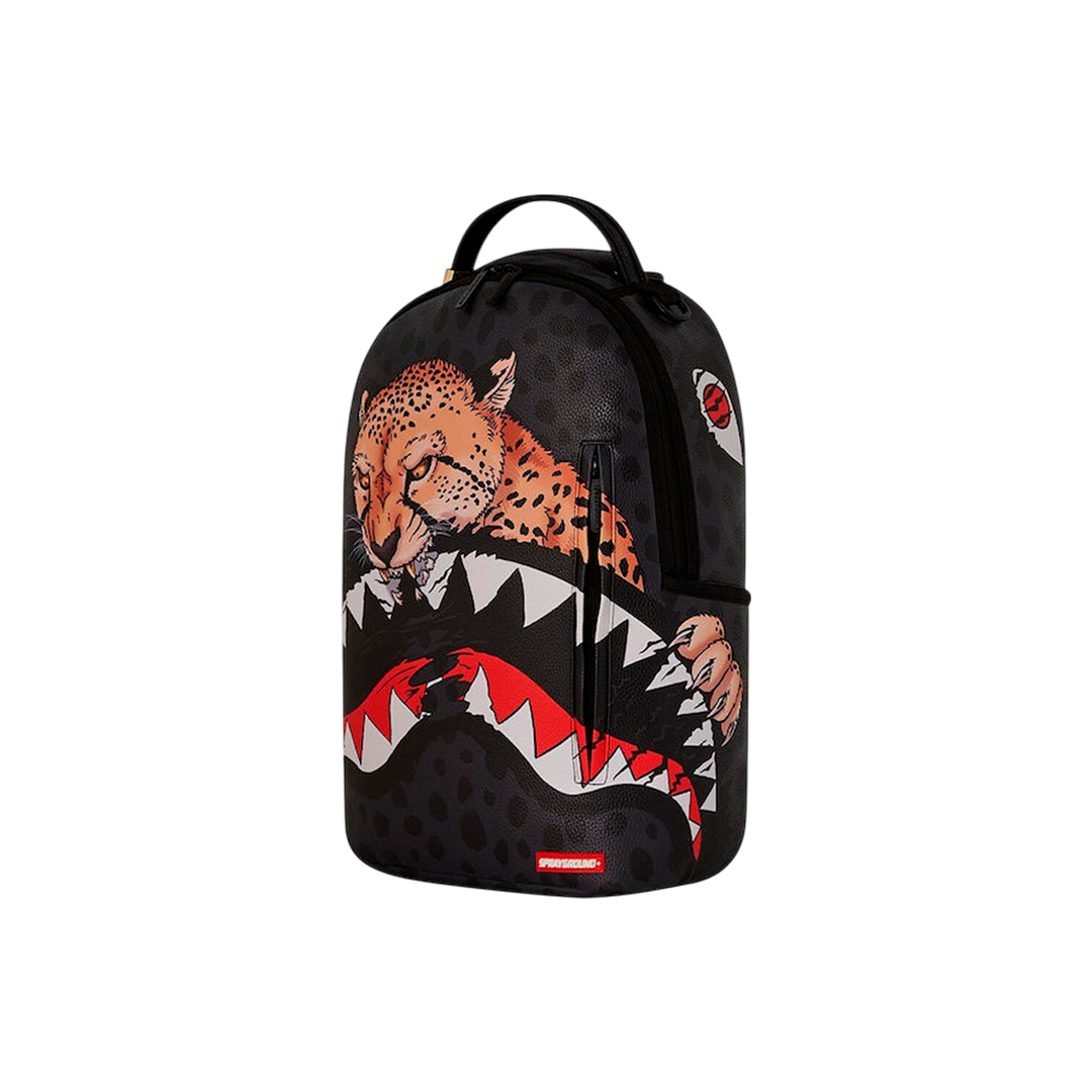 Sprayground "Tyreek Hill Cheetah Feasting Shark Logo Dlxsv"