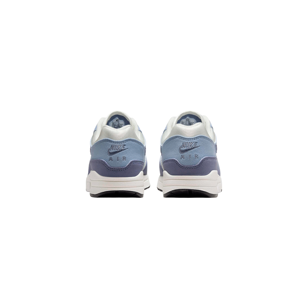 Nike Air Max 1 "Light Armory Blue"