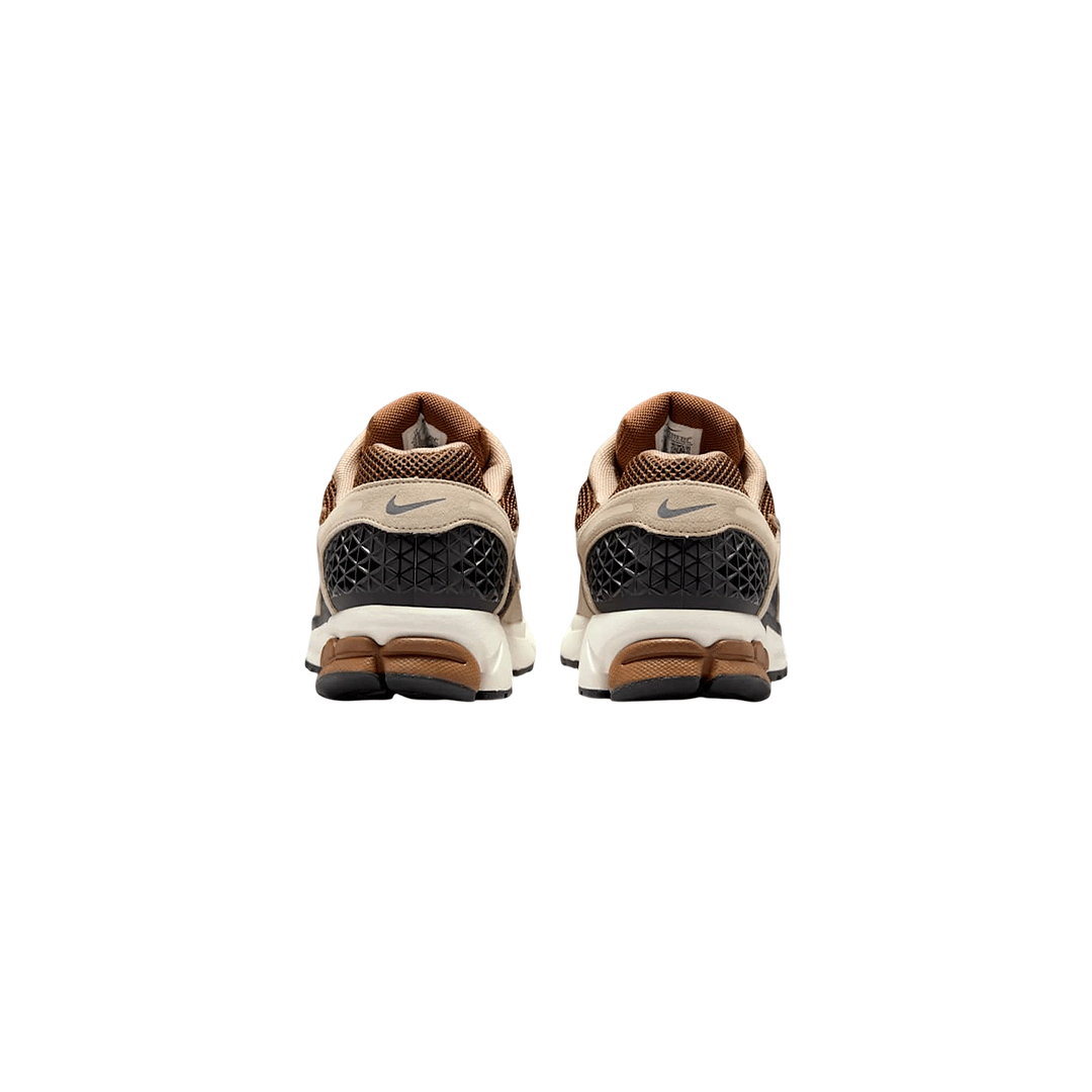 Nike Zoom Vomero 5 "Light British Tan"
