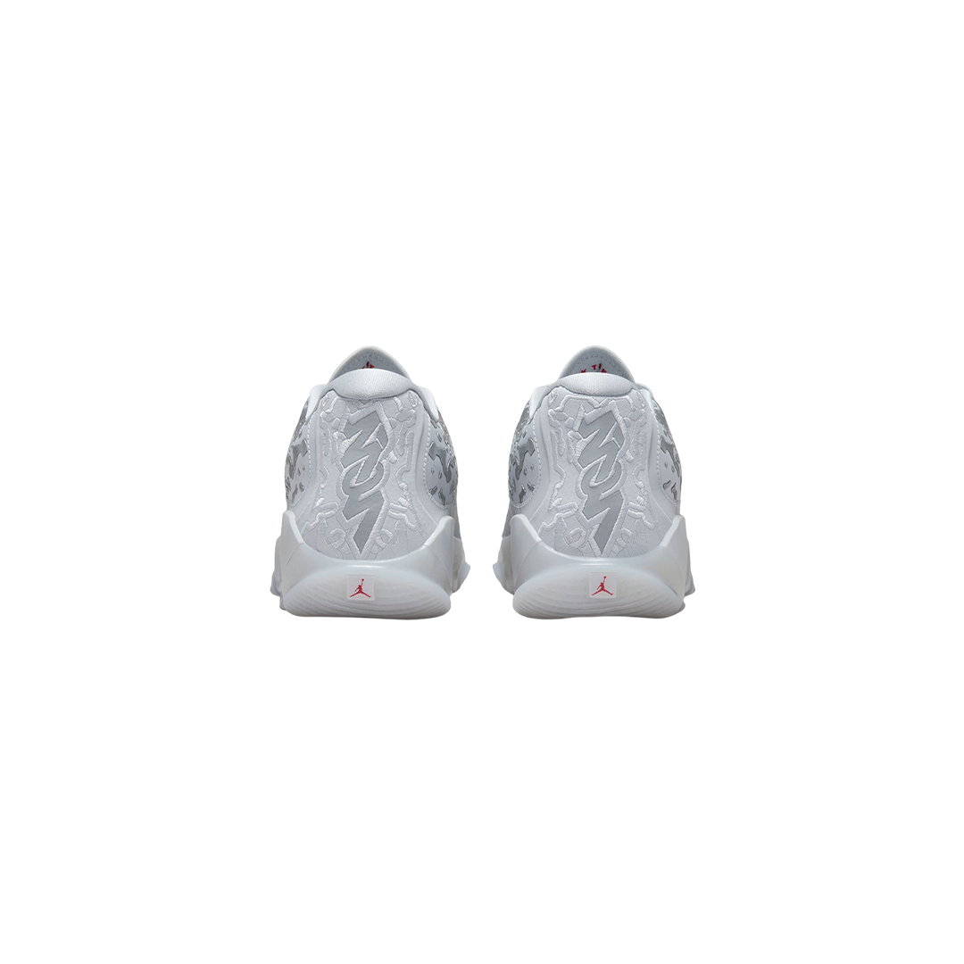 Nike Zion 3 "Triple Grey"