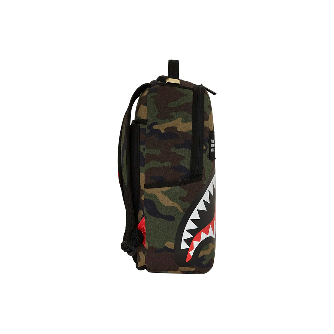 Sprayground "Shark Central Camo DLXS backpack"
