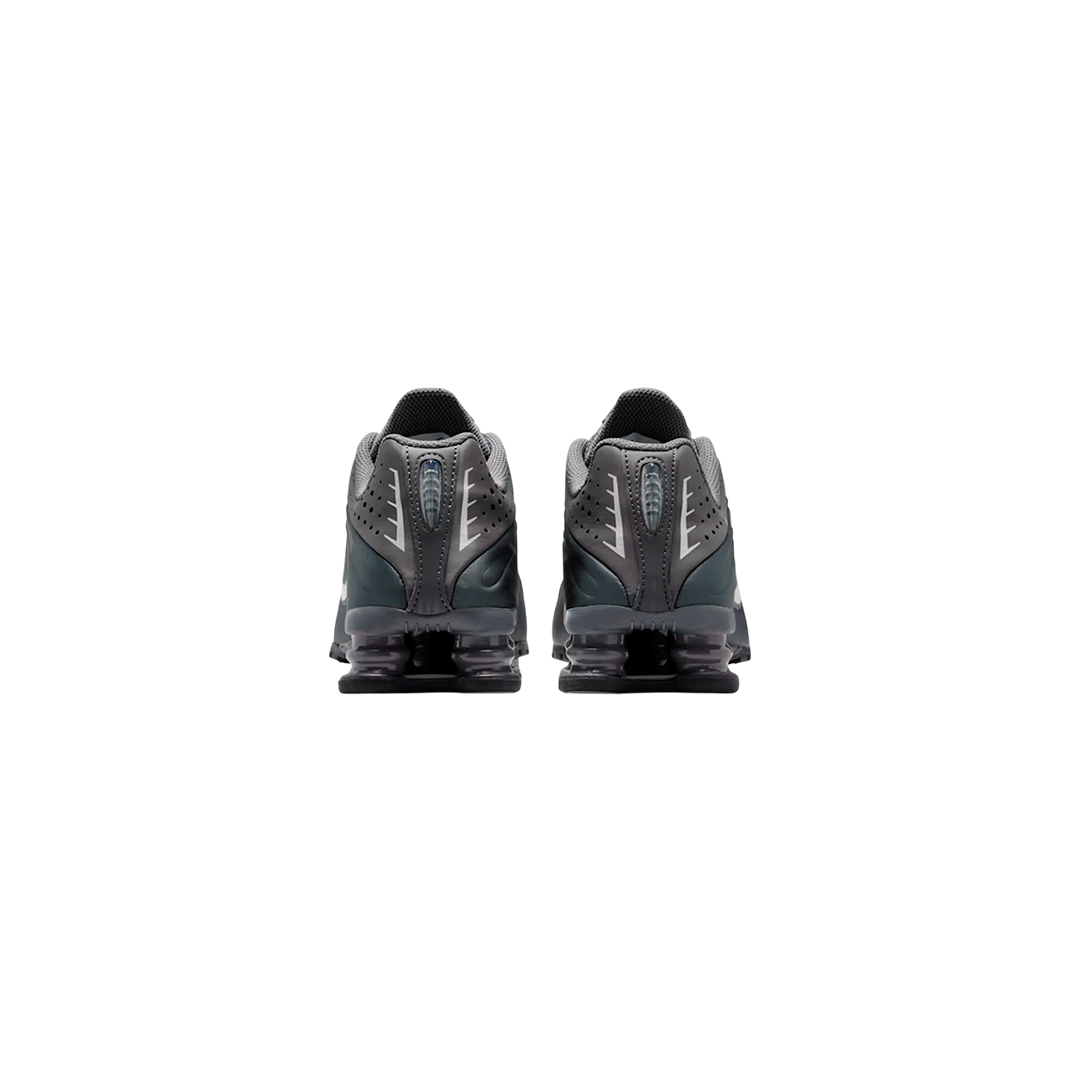 Nike Shox R4 "Iron Grey Reflect Silver"