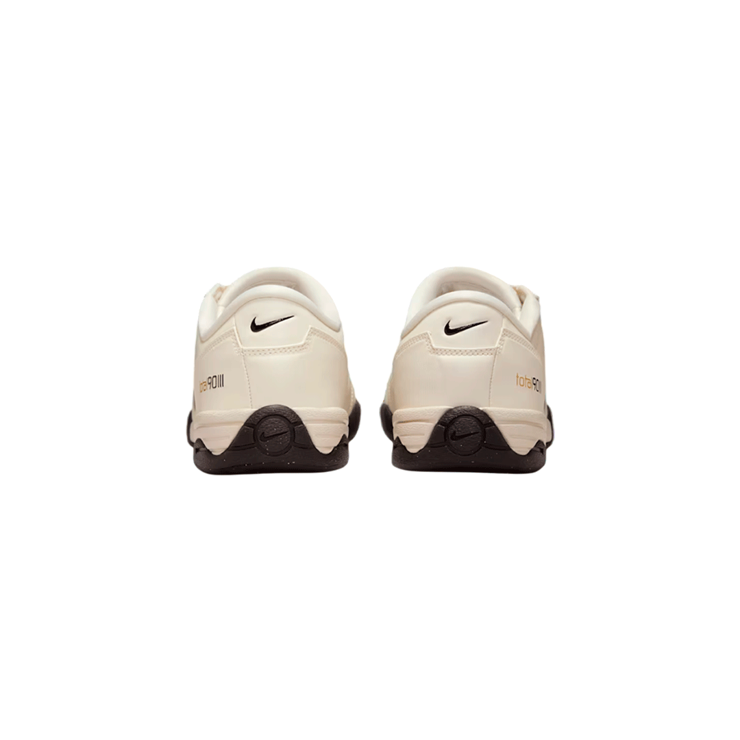 Nike Total 90 III "Light Orewood Brown"