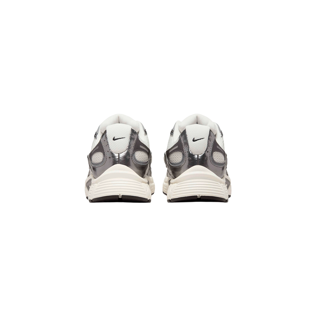 Nike V5 RNR "Phantom Pencil Point"