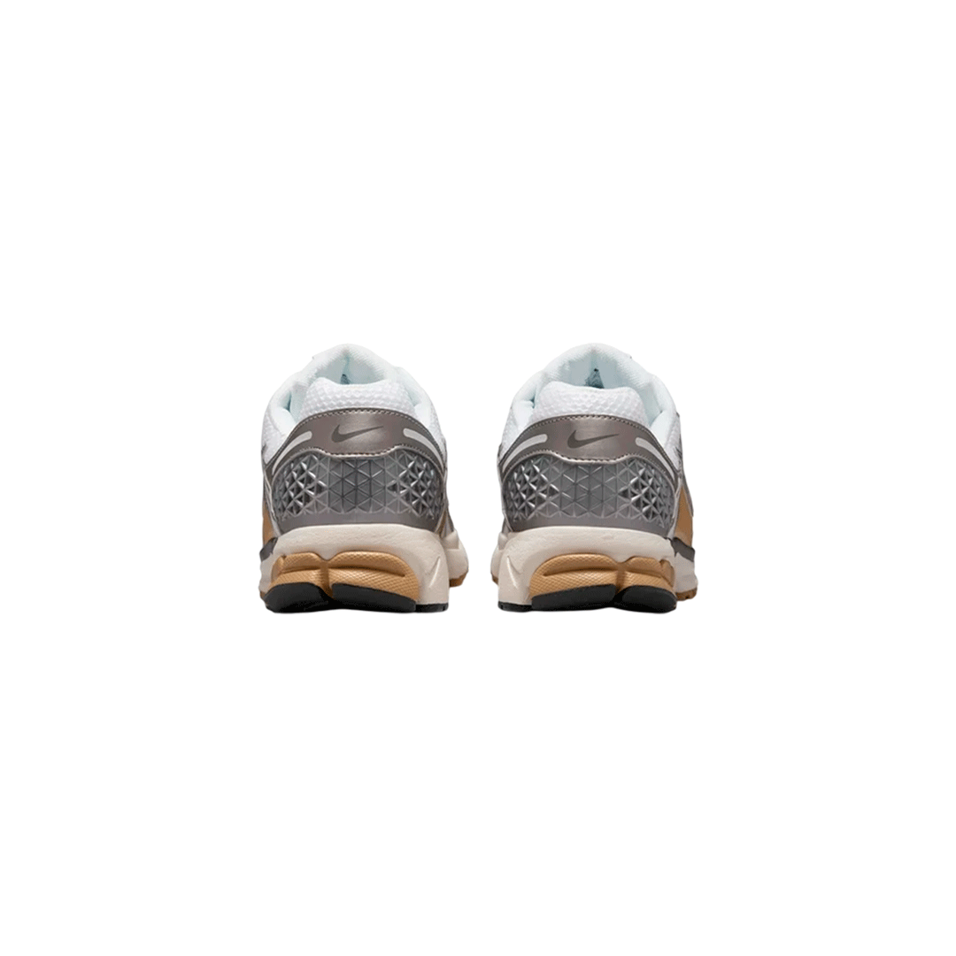 Nike Zoom Vomero 5 "Metallic Pewter"