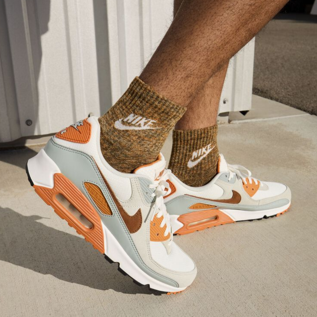 Nike Air Max 90 "British Tan Monarch"