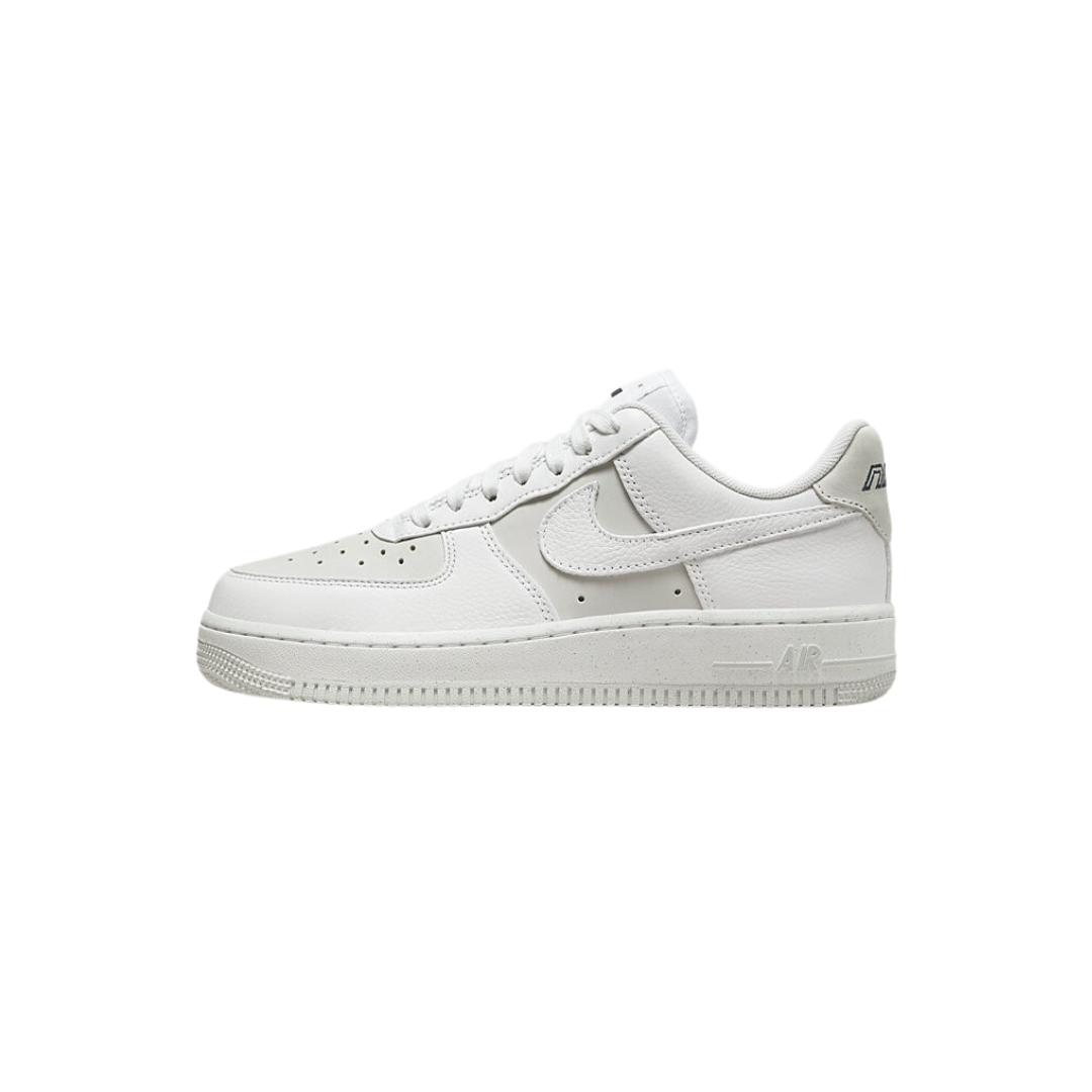 Nike Air Force 1 07 LX