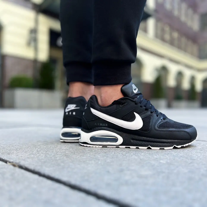 Nike Air Max Command "Black White"