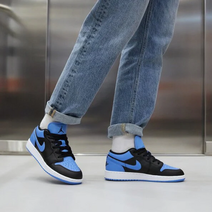 Air Jordan 1  Low Gs "UNC"