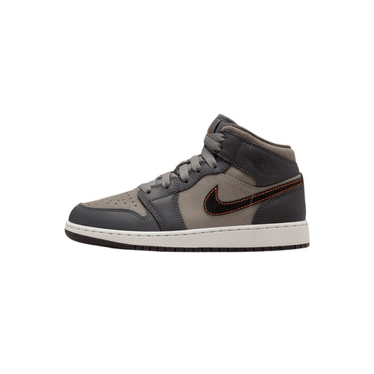 Air Jordan 1 Mid SE "Night Stadium"