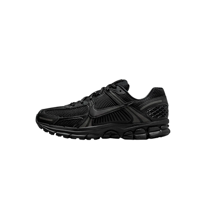 Nike Zoom Vomero 5 "Triple Black"