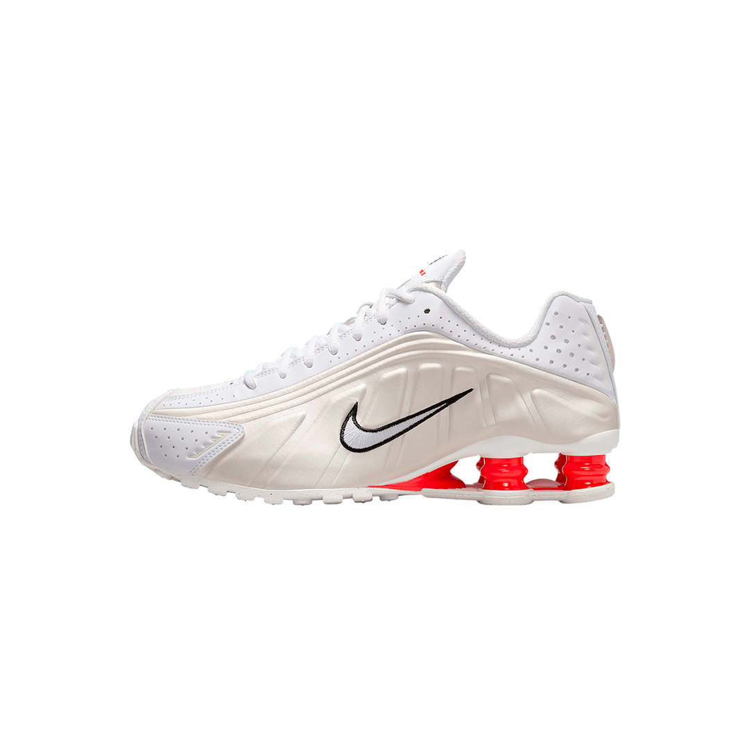 Nike Shox R4 "Picante Red"