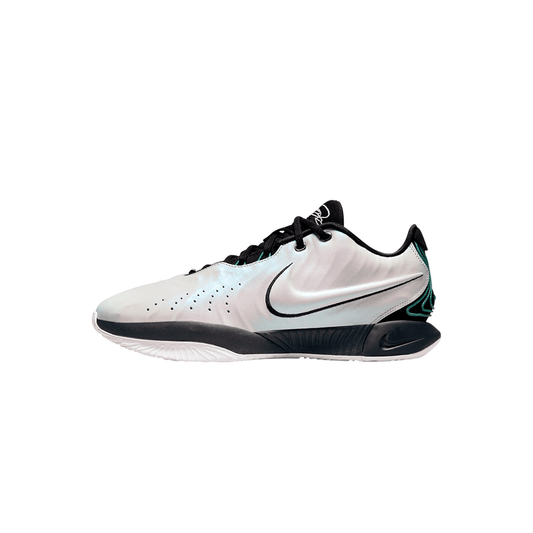 Nike LeBron XXI "Conchiolin"