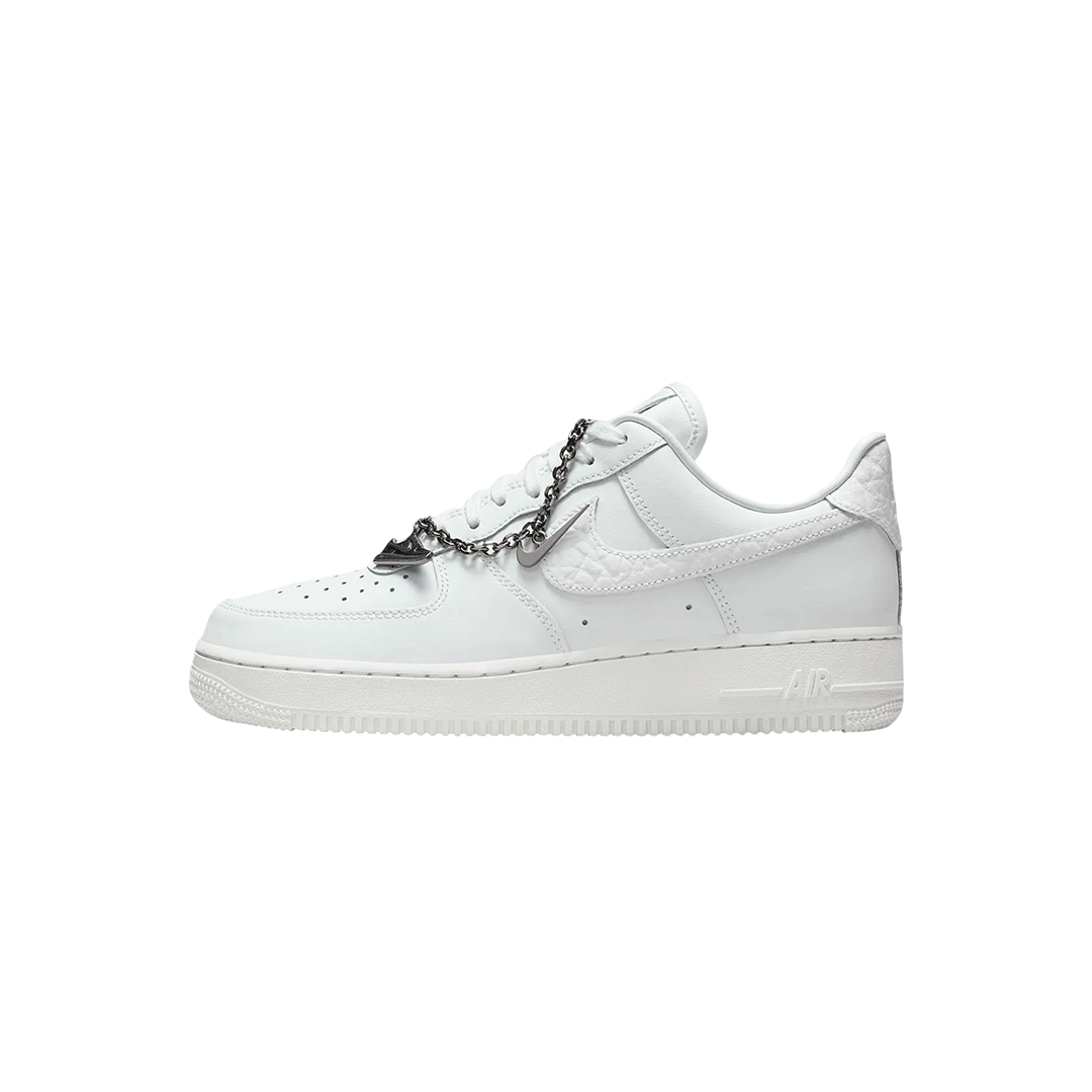 Nike Air Force 1 Low "Summit White Metallic Silver"