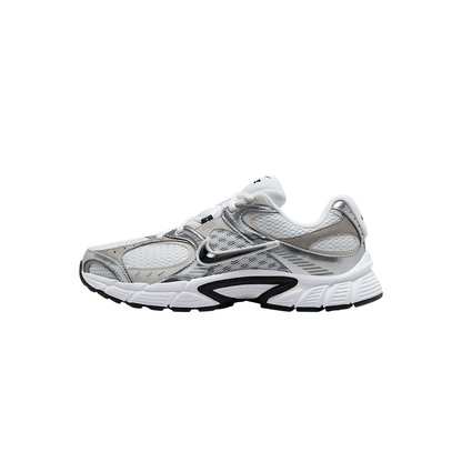 Nike V5 RNR "Vast Grey Metallic Silver"