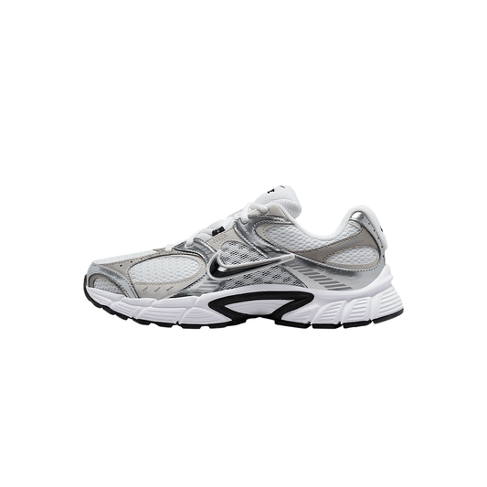 Nike V5 RNR "Vast Grey Metallic Silver"
