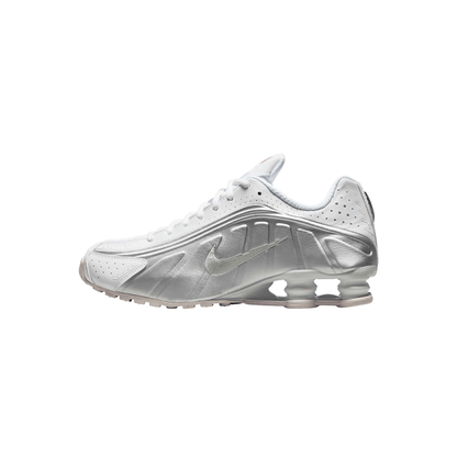 Nike Shox R4 "White Bright Crimson Metallic Silver"