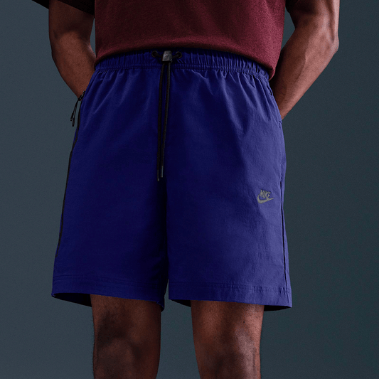 Short "Nike Tech Woven"
