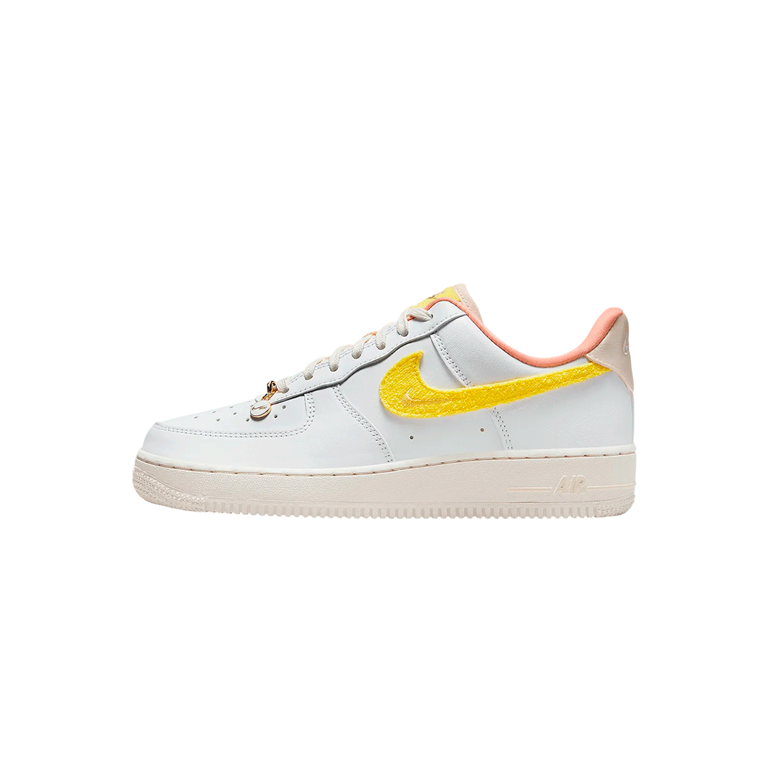 Nike Air Force 1 Low “Mama”