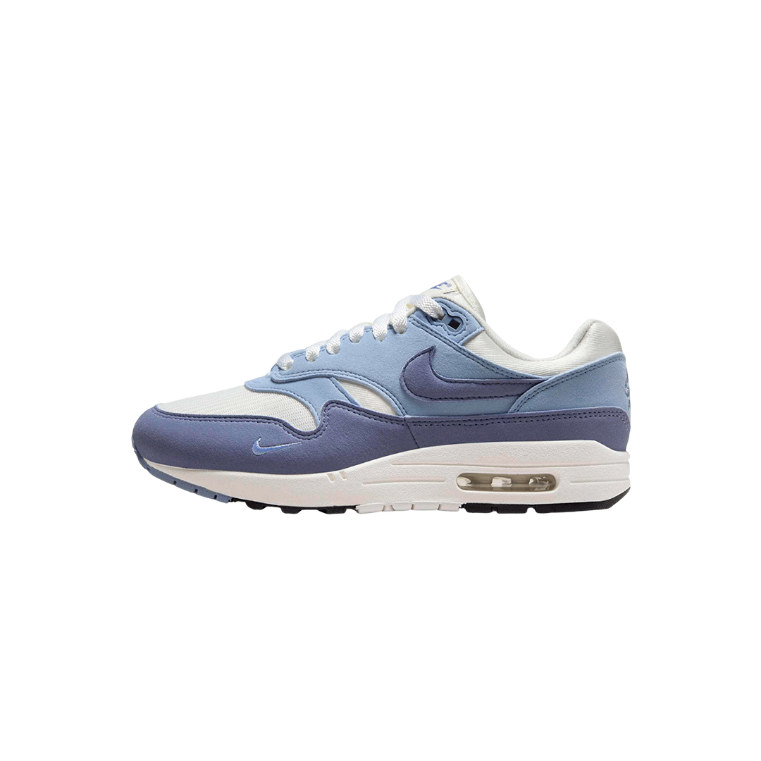 Nike Air Max 1 "Light Armory Blue"