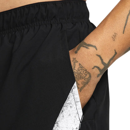 Short "Nike Challenger Swoosh Dri-FIT"