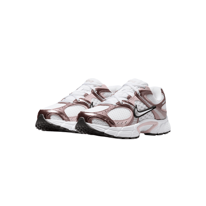 Nike V5 RNR "Tattoo Metallic Platinum"