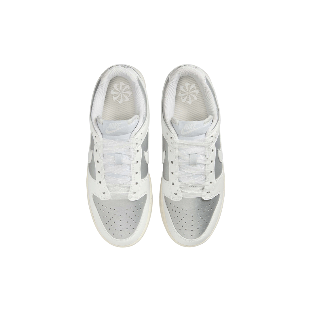 Nike Dunk Low "Sheer Lace Metallic Platinum"