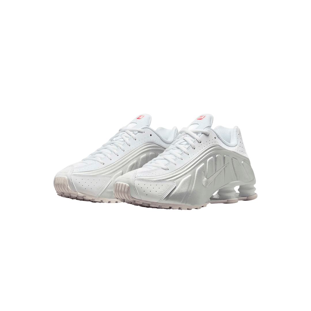 Nike Shox R4 "White Bright Crimson Metallic Silver"