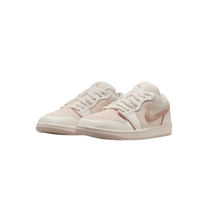 Air Jordan 1 Low SE "Light Orewood Hemp"