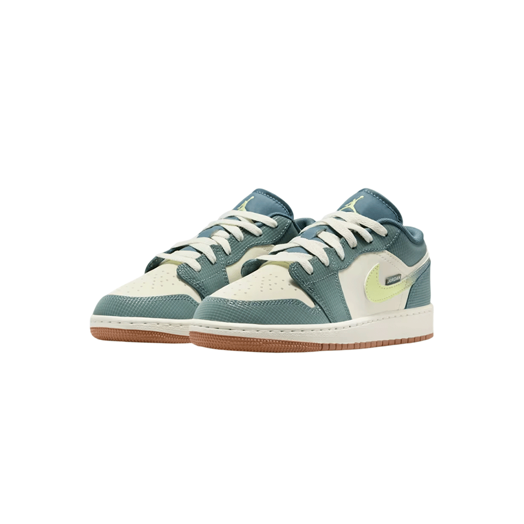 Air Jordan 1 Low SE "Sea Glass"