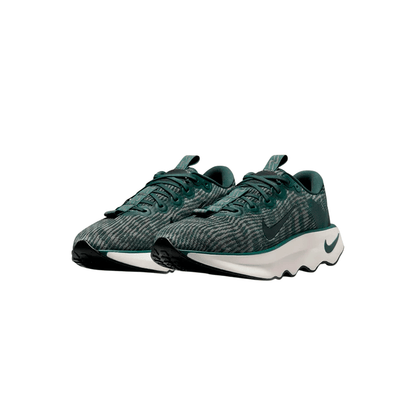Nike Motiva SE "Green Light Army"