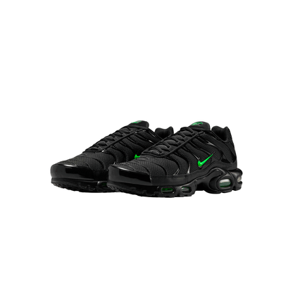 Nike Air Max Plus TN "Green Strike"