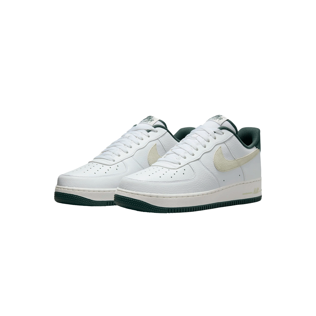 Nike Air Force 1 '07 LV8 "Vintage Green"