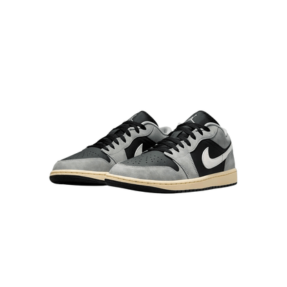 Air Jordan 1 Low "Light Smoke Grey"