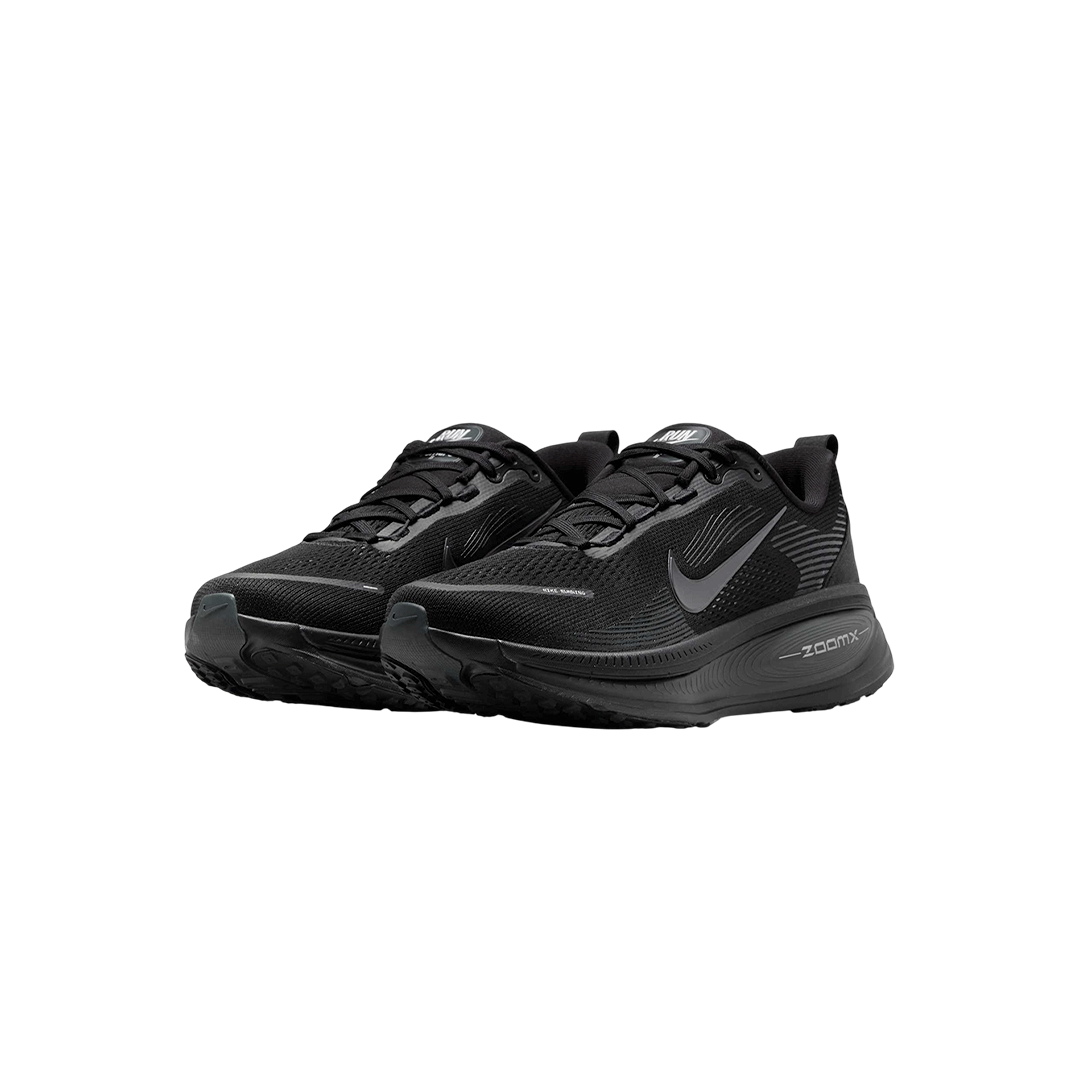 Nike Vomero 18 "Triple Black"
