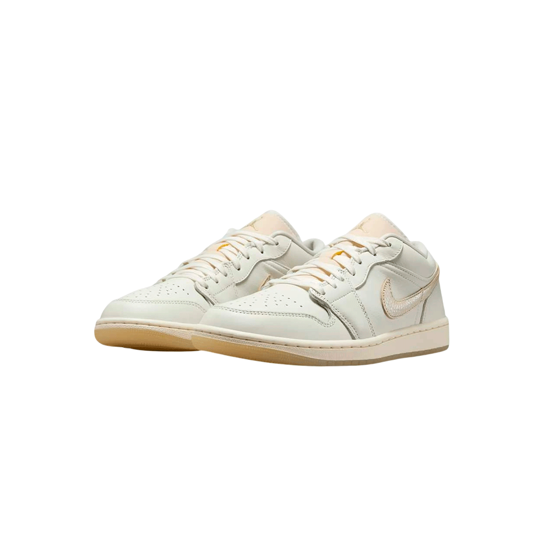 Air Jordan 1 Low "Metallic Team Gold"