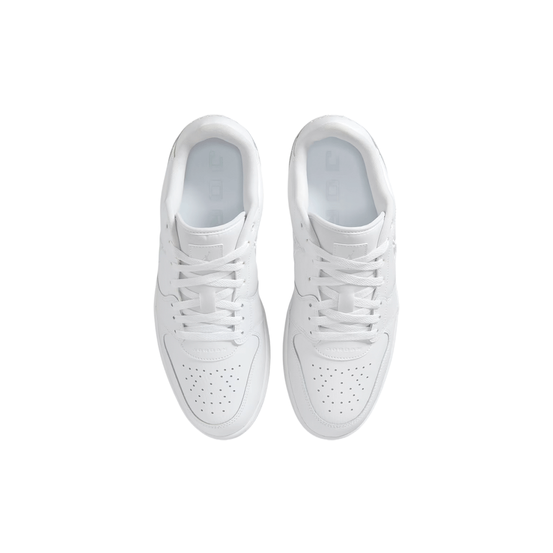 Jordan Court Connect Low "Triple White"