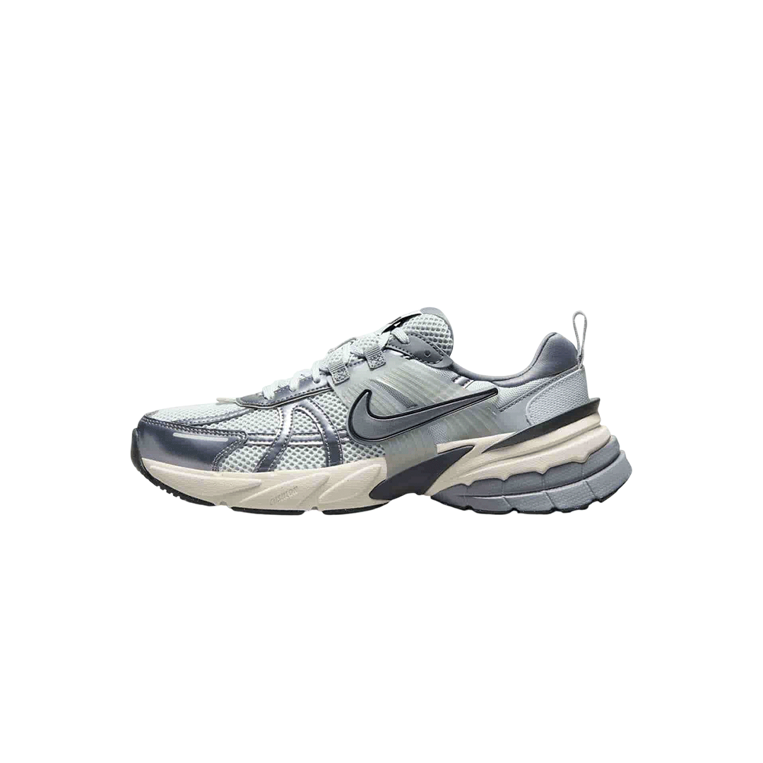 Nike V2K Run "Platinum Wolf Grey"