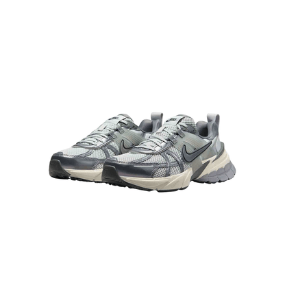 Nike V2K Run "Platinum Wolf Grey"