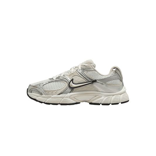 Nike V5 RNR "Summit White Sail"
