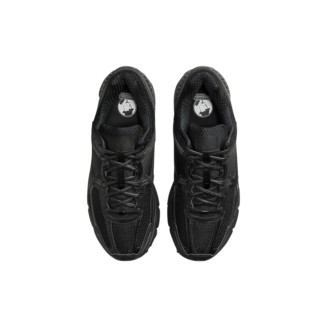 Nike Zoom Vomero 5 "Triple Black"