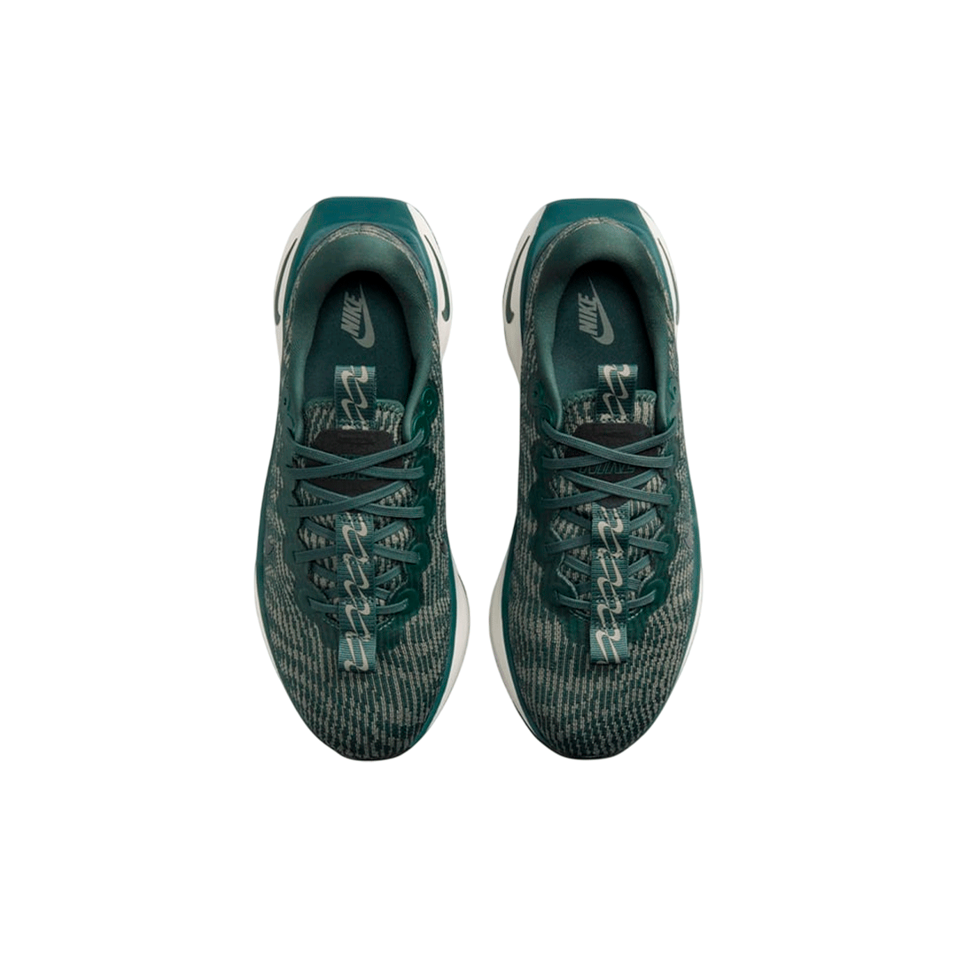 Nike Motiva SE "Green Light Army"