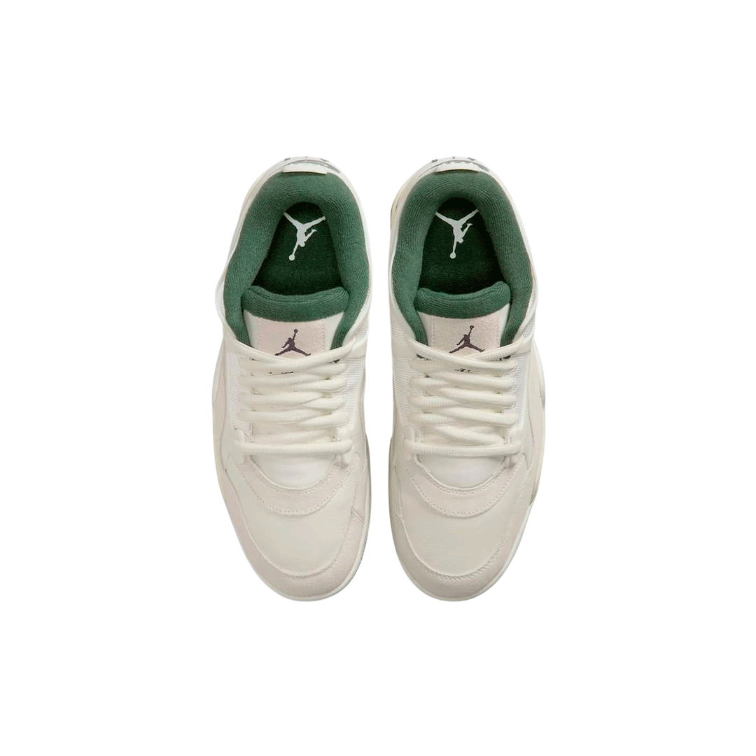 Air Jordan 4 RM "Light Cream Midnight Green"