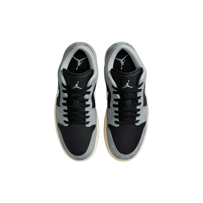 Air Jordan 1 Low "Light Smoke Grey"