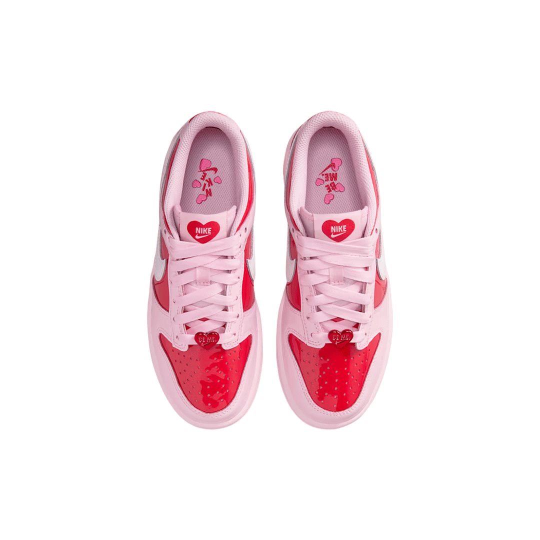 Nike Dunk Low GS "Valentine's Day"