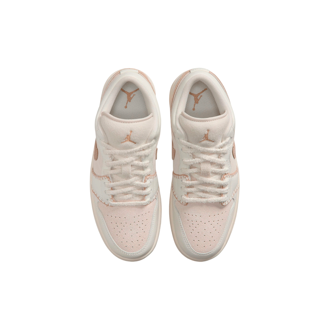 Air Jordan 1 Low SE "Light Orewood Hemp"
