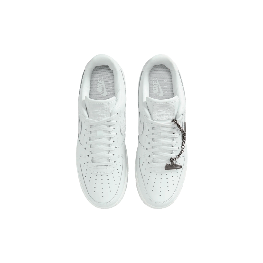 Nike Air Force 1 Low "Summit White Metallic Silver"