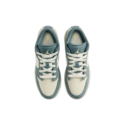 Air Jordan 1 Low SE "Sea Glass"